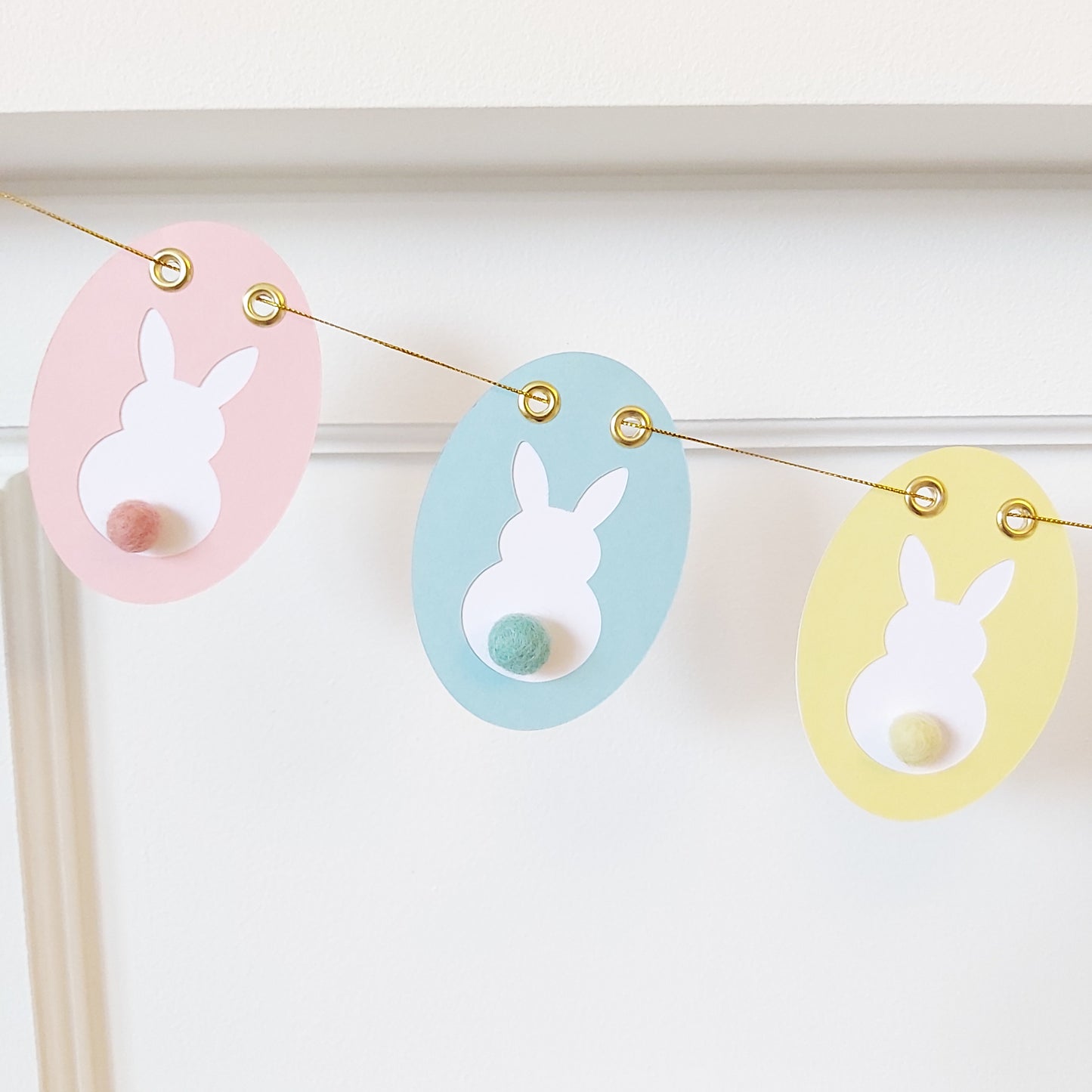 COTTONTAIL BUNNY PASTEL GARLAND